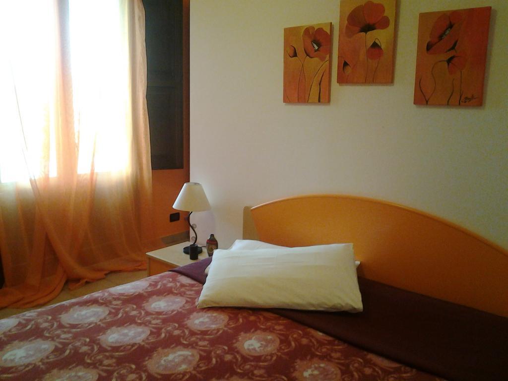 Residence Panarea Cefalu Room photo