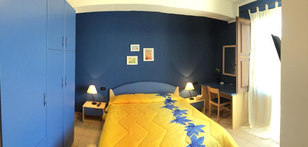 Residence Panarea Cefalu Room photo