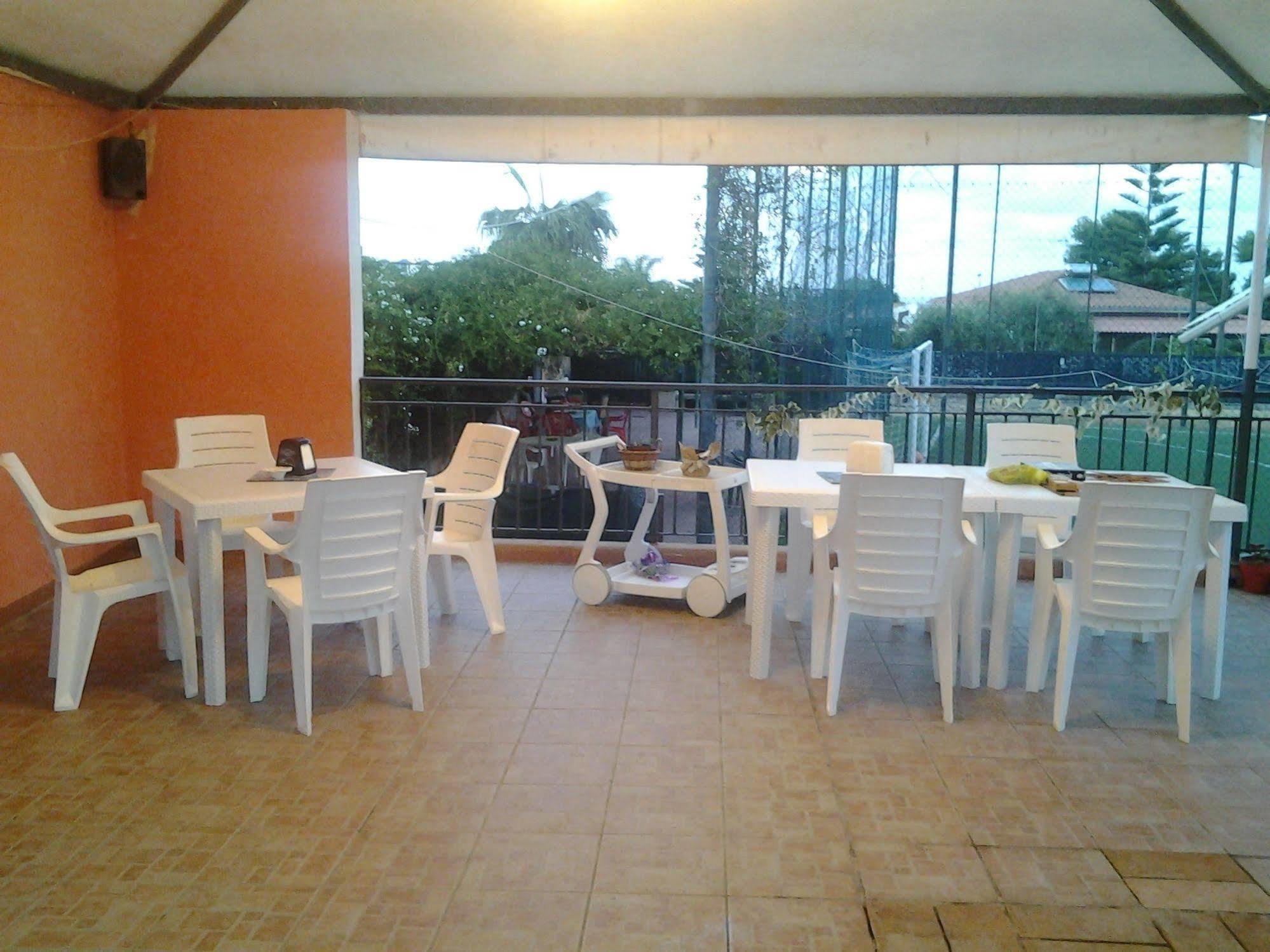 Residence Panarea Cefalu Exterior photo